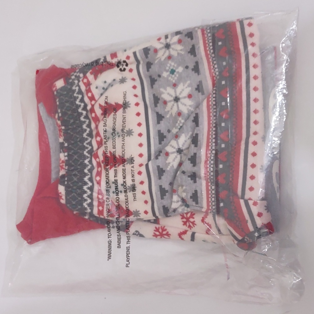 NEW WITH TAGS 2 PIECE PAJAMA SET 2T TODDLER LONG SLEEVE SHIRT WITH LONG PANTS - Picture 2 of 3